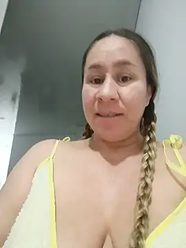Chat +18 de Nala1986 ao vivo