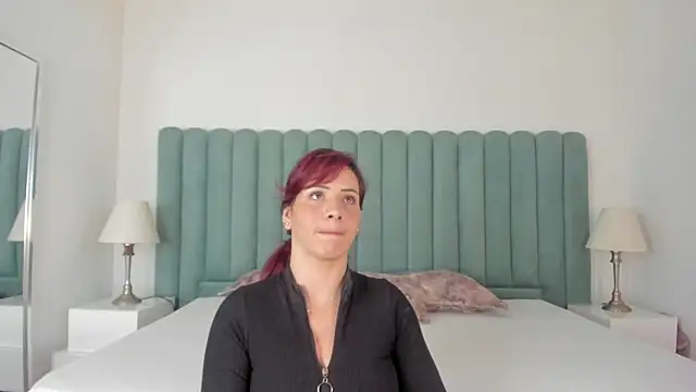 دردشة Scarlett__Noir الجنسية المباشرة