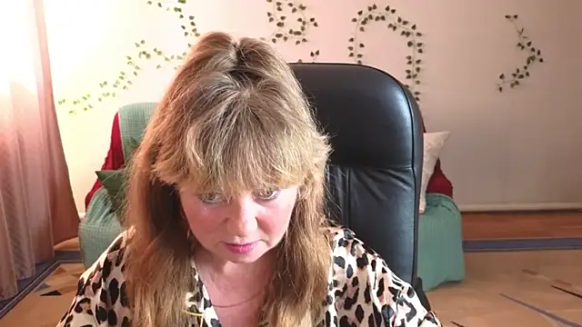 Chatroom XXX en direct de Melania_Cook