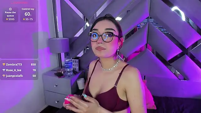 star_xmoonx Chat XXX live