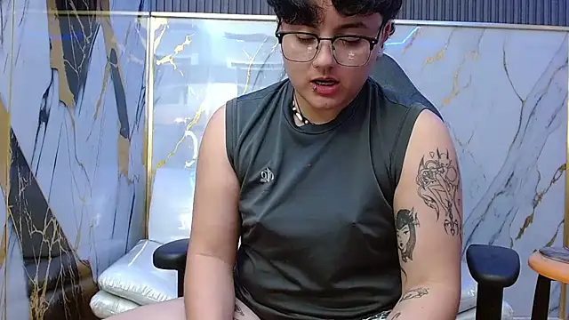 isabeautyx19's Live XXX Chat