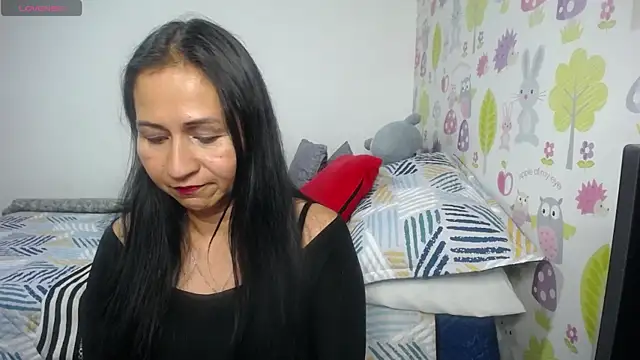 Tyna_b's Live XXX Chat