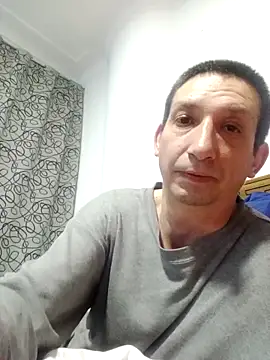 Chat +18 de Pacobakan042 ao vivo