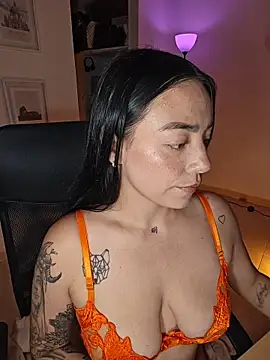 Czat XXX na żywo – helena_smith