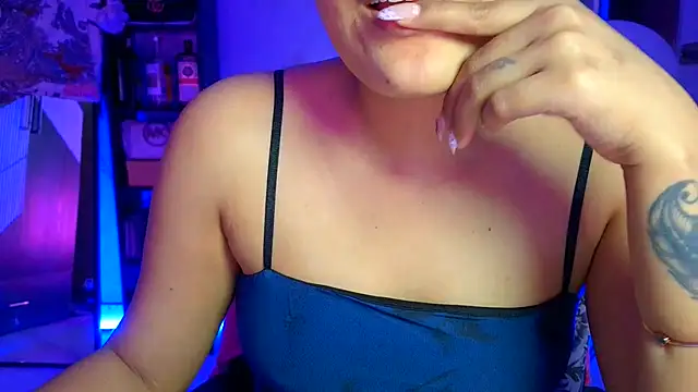 Živý XXX chat _Maanvi_
