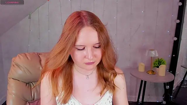 Emmaa_Kimm's Live XXX Chat