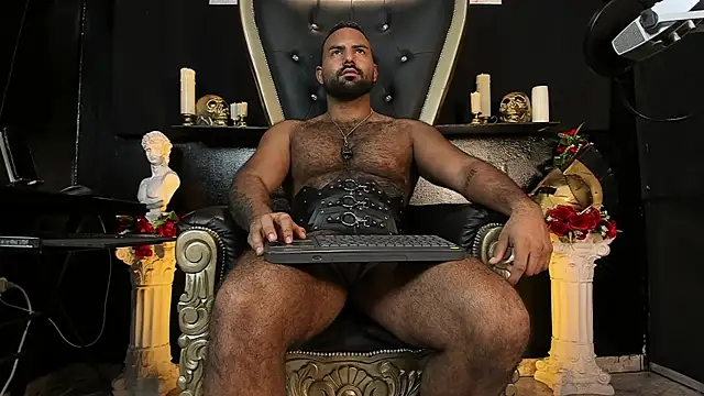 BeardAndrew 即時 XXX 聊天