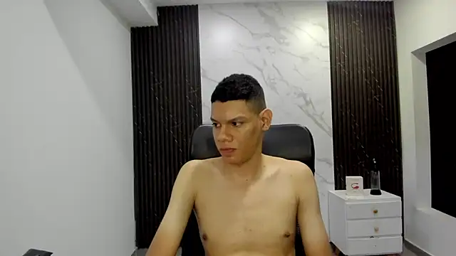milo_cruz_ Obrolan Langsung XXX