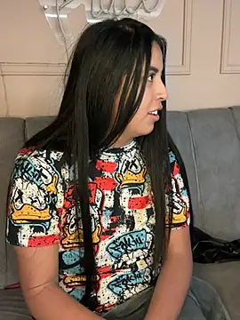 blush_bloom's Live XXX Chat