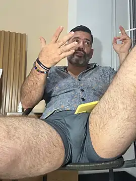 Hairy_Dad86: απευθείας συνομιλία ΧΧΧ