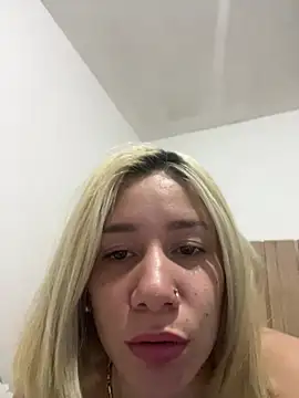 noah_ec's Live XXX Chat
