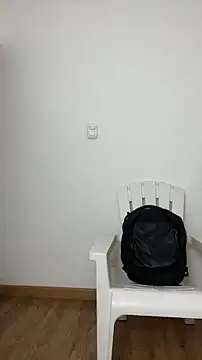 Sarabubbie's Live XXX Chat
