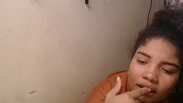 madelene Live XXX-chat