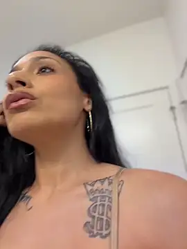 FerrariFrench Live XXX-Chat