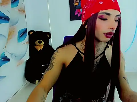 nebulla_maqueen's Live XXX Chat