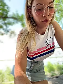 Chat +18 de LavenderHot ao vivo