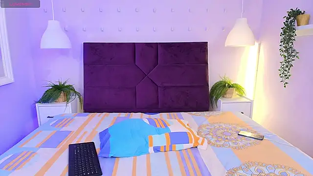 Sirenyrouss Adlı Modelin Canlı XXX Sohbeti