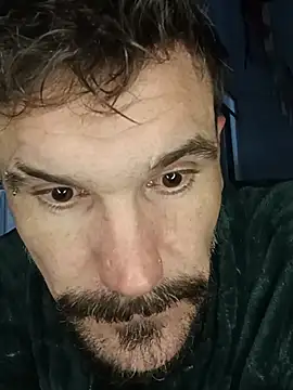 Chat XXX en directo de Kavalao12
