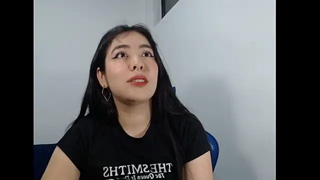 Chat +18 de EloiseJun ao vivo