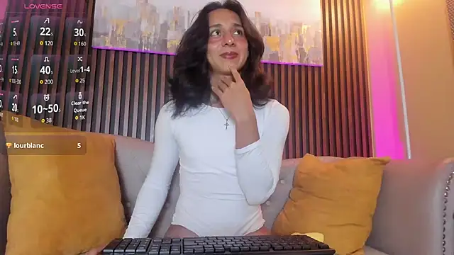 Elisasue's Live XXX Chat