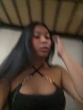 XXX chat uživo modela hugecock_tamira