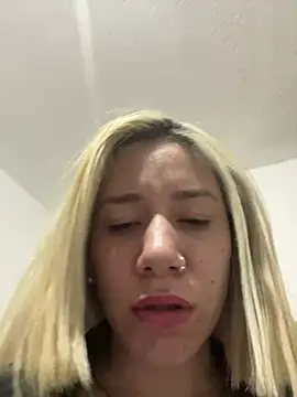 Chat XXX ao vivo de noah_ec