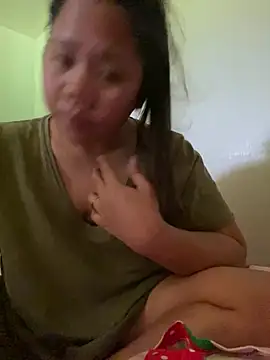 Živý XXX chat _UrSingleMamiBella_