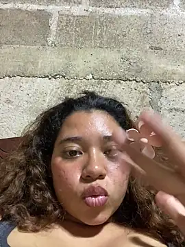 Chat +18 de Rico02j ao vivo
