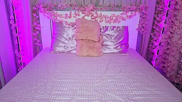 LilyStarlight Adlı Modelin Canlı XXX Sohbeti