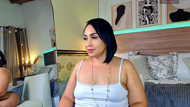 Madissononee's Live XXX Chat