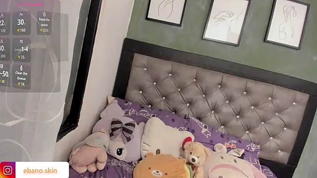 EbonySkinのライブXXXチャット