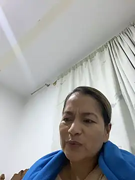 Jlo_69's Live XXX Chat