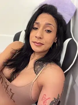 Chat XXX en directo de FerrariFrench