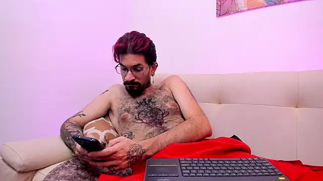 دردشة Jonathan_Soto الجنسية المباشرة