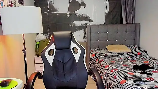 Chat +18 de liam_scoot_ ao vivo