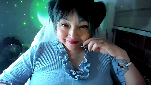 Shaddycute_ live XXX chat