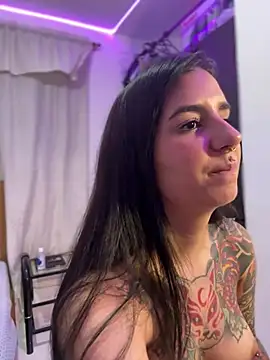 Kittyhelll_'s Live XXX Chat