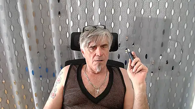 Budapest1958 Live XXX-Chat