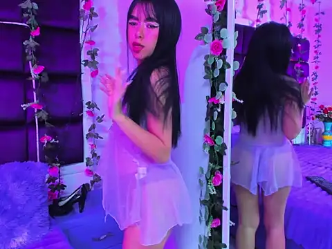 Czat XXX na żywo – Lexy_Petite_