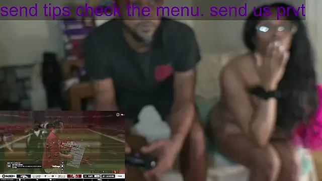 FreakyRu live XXX chat