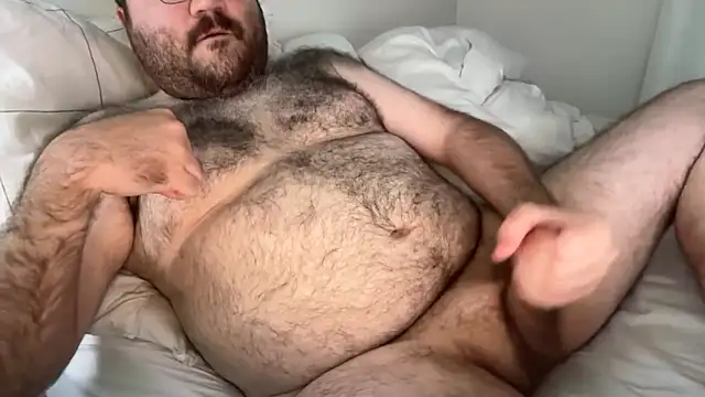 elagobear's Live XXX Chat