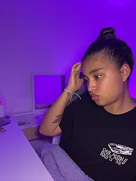 I_Samanthaa Chat XXX live