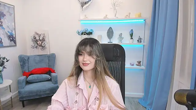 AnneTLi XXX чат на живо