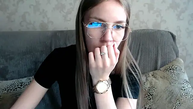 Chatroom XXX en direct de HitGyrl
