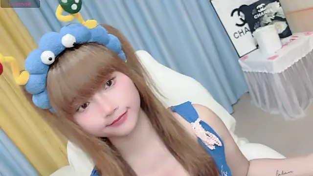 di-or- Live XXX Chat