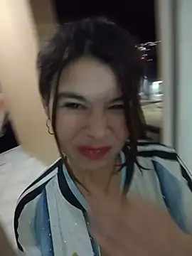 צ'אט XXX בשידור חי של Labellasex