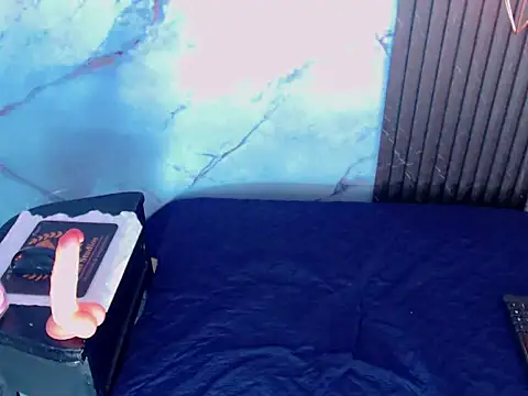 AitanaAdhams' Live XXX Chat