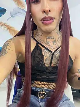 nebulla_maqueen's Live XXX Chat