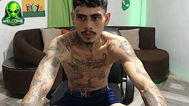 Živý XXX chat alpha_zom