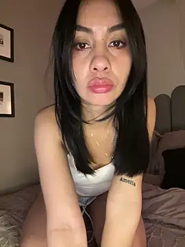 romma95 Live XXX-chat